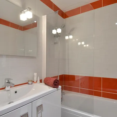 Lägenhet Renove, Centre Station, Balcon, Animaux Admis - Fr-1-181-2340